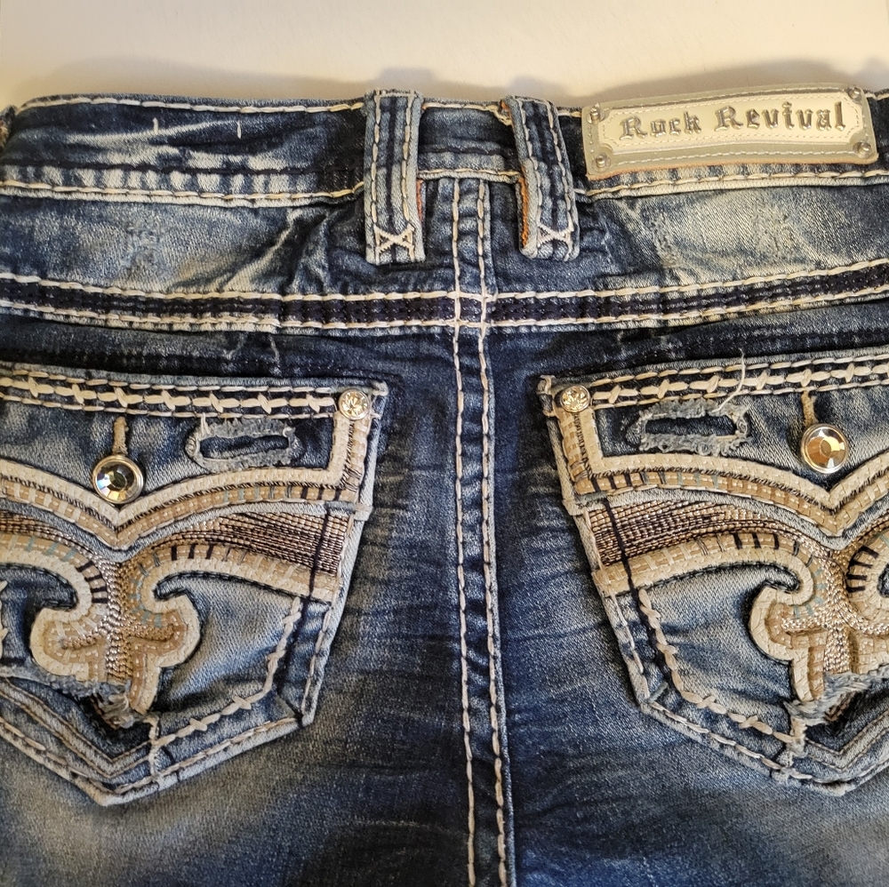NWOT ROCK REVIVAL LOOK AT ME WOMENS JEANS